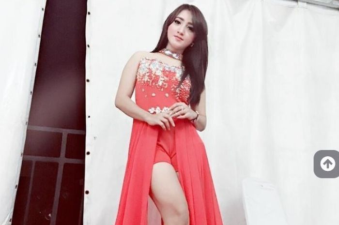 Angely Emitasari