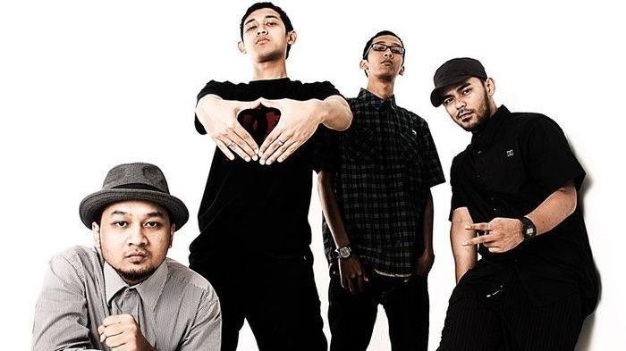 Lagu keroncong Bondan & Fade2Black