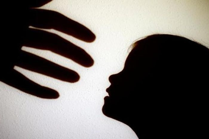 Rekam Dirinya Cabuli Gadis, Pria Ini Salah Pencet dan Kirim Videonya ke Keluarga Korban