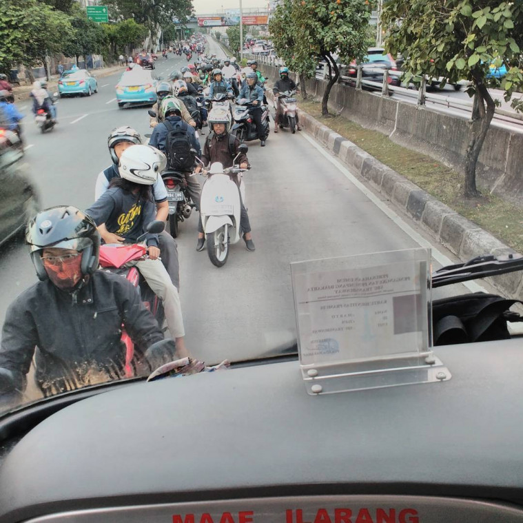 Motor dan Busway