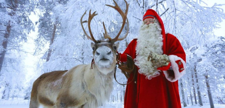Wah, Ternyata Sinterklas dan Santa Claus Itu Berbeda, Lho. Kok Bisa?