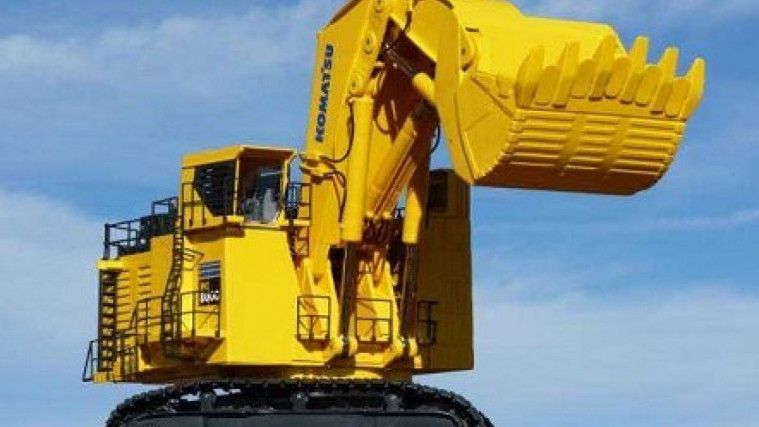 Kesal Istri Pulang Minta Cerai Usai Ditinggal 10 Tahun, Suami Bongkar Rumah Pakai Alat Berat!