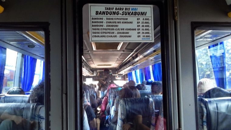 Deretan Kisah Horor Bus Hantu Tahun 90-an