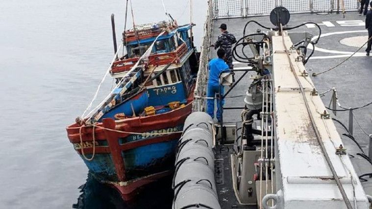 Jokowi Turun ke Natuna, Kapal-Kapal China Langsung Kabur