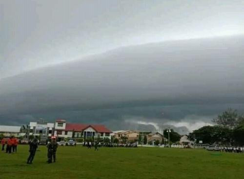 Kemunculan awan tsunami