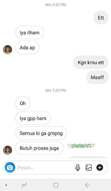 Deretan Chat “Sapa Mantan” Ini Bikin Kamu Tersenyum Kecut!