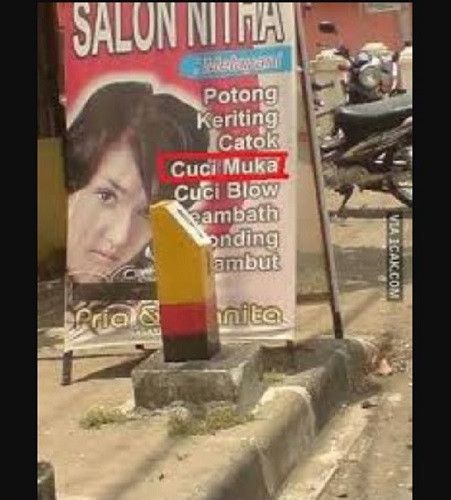 tulisan unik di salon