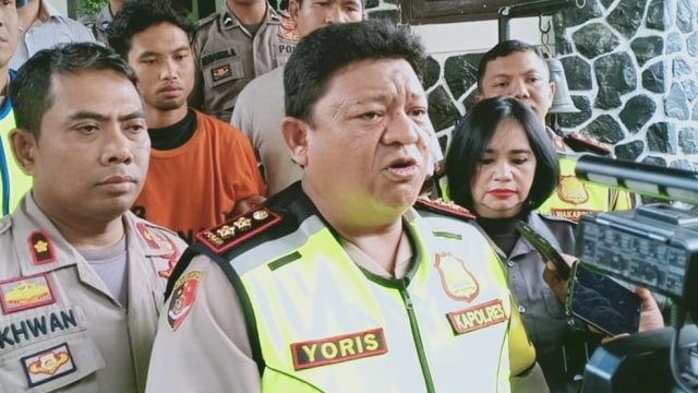 Mayat bertato ditemukan di selokan