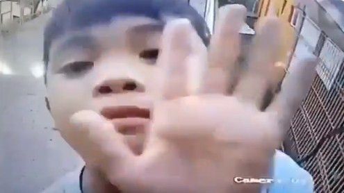 Bocah main Tik Tok di CCTV