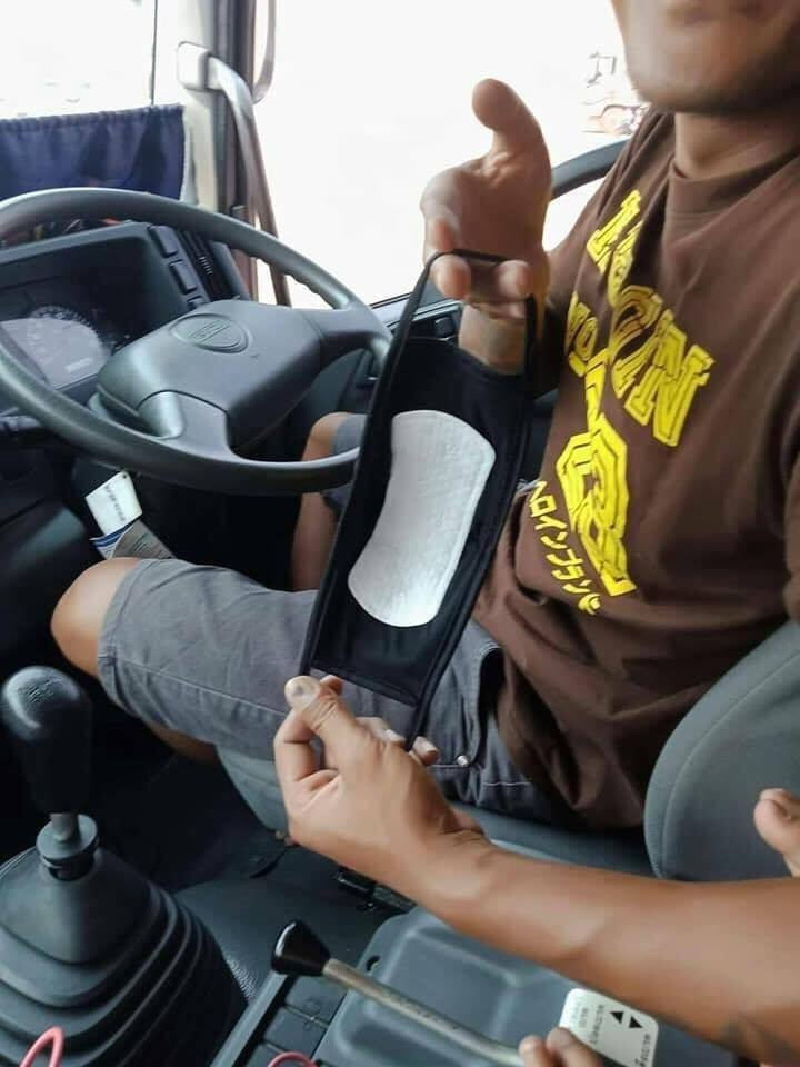 isi dalam masker