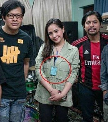 Nagita Slavina Hingga Ayu Ting Ting Pakai Kalung Antivirus