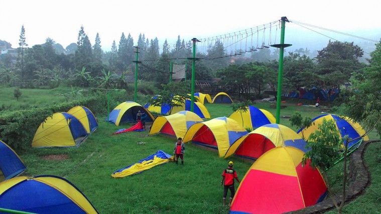 17 Tempat Camping di Bogor Paling Strategis