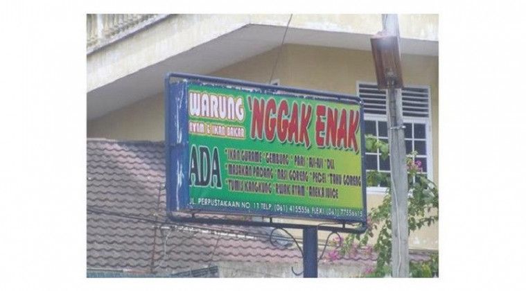 spanduk kocak
