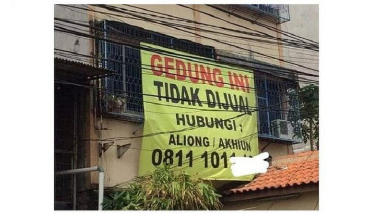 spanduk kocak