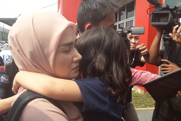 Mulan Jameela dan Ahmad Dhani