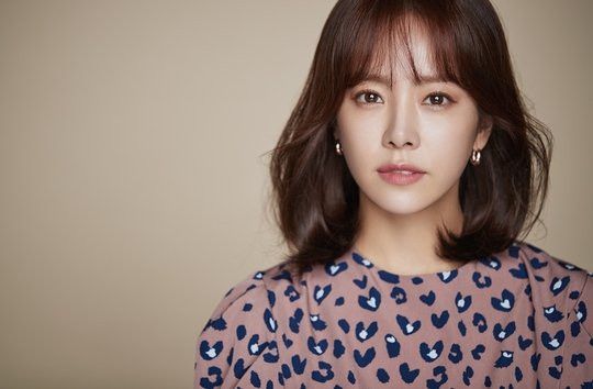 Artis Korea di Bali