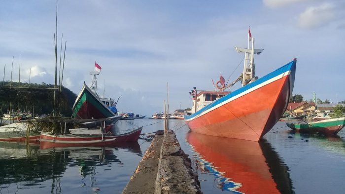 Tangkap 25 Nelayan yang Nekat Melaut Saat Corona, Polisi Suruh Loncat ke Laut Biar Steril
