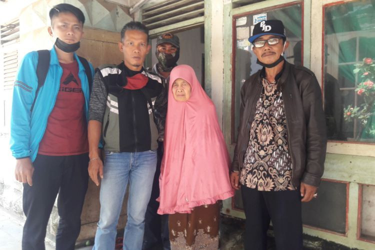 Setelah viral, nenek Minah dibantu banyak orang