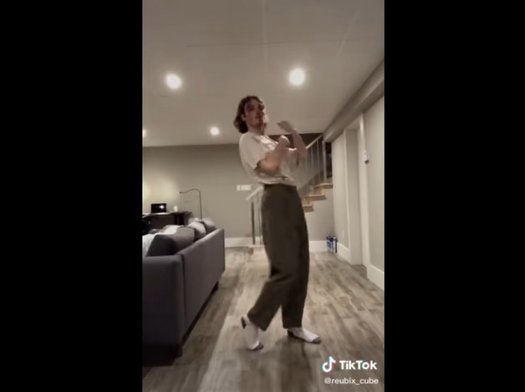 Penampakan misterius di video TikTok