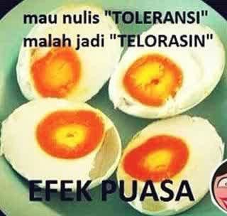 10 Meme Kocak Halu Ini Menggoda Imanmu Saat Berpuasa