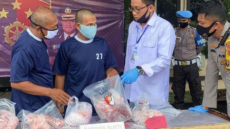 Polisi Bongkar Perdagangan Daging Babi Mirip Sapi di Bandung, 1 Tahun Sudah Beredar!