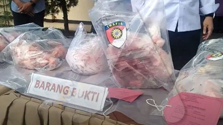 Polisi Bongkar Perdagangan Daging Babi Mirip Sapi di Bandung, 1 Tahun Sudah Beredar!