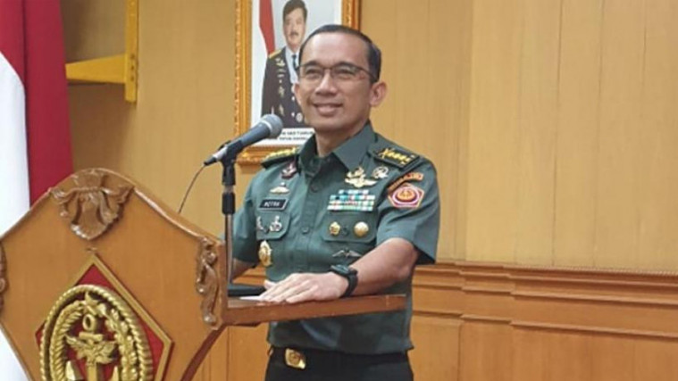 Jari Istri Ketik 'Semoga Rezim Tumbang' di FB, Anggota TNI Ditahan 14 Hari!