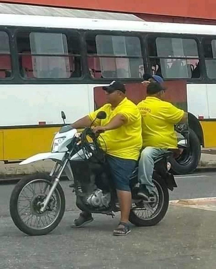 Temukan Kejanggalan di dalam 13 Foto Ini!