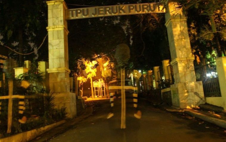 Ilustrasi makam