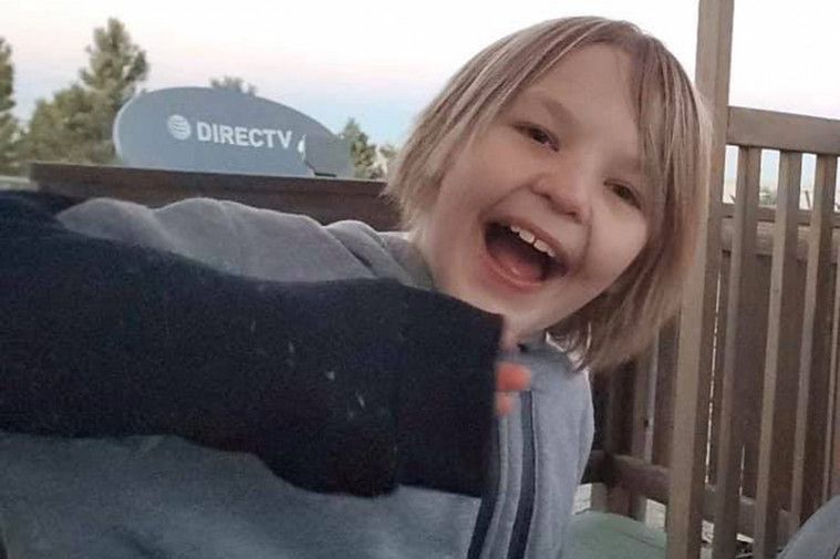 Zachary (11) ditemukan tewas setelah dipaksa minum air berlebihan oleh kedua orang tua tirinya