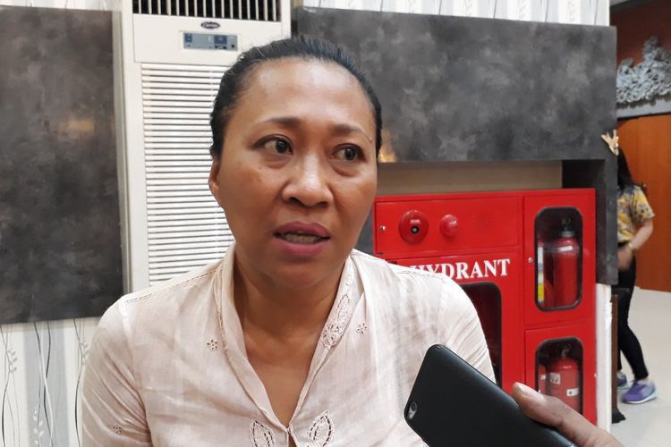 Niluh Djelantik dan Millen Cyrus