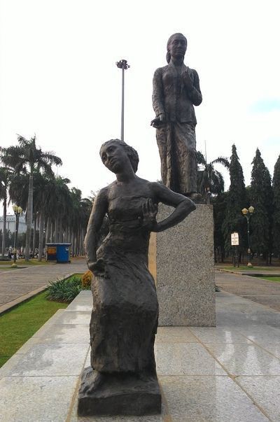 Patung Kartini