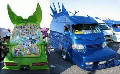 Angkot Jepang tampak dari luar