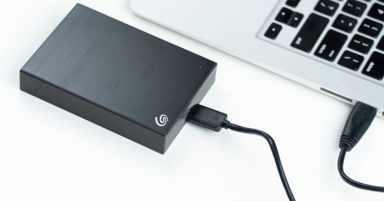 hardisk eksternal terbaik
