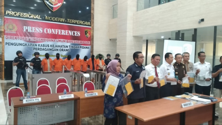 perdagangan orang