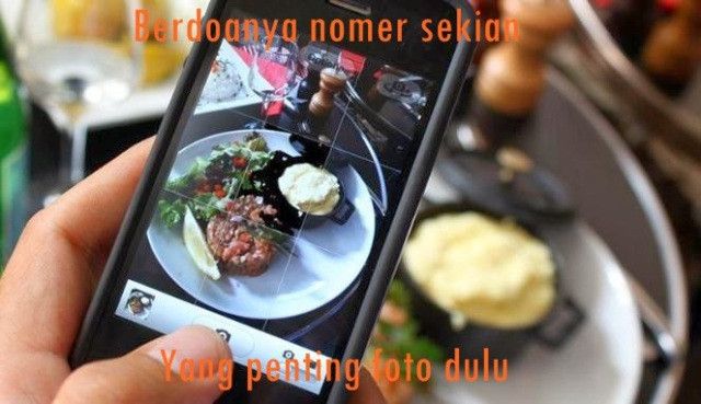 ilustrasi tipikal orang Indonesia kalau lagi makan