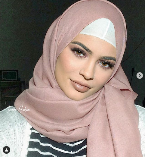 Foto-foto artis Hollywood kelewat merakyat