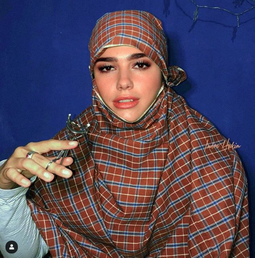 Foto-foto artis Hollywood kelewat merakyat