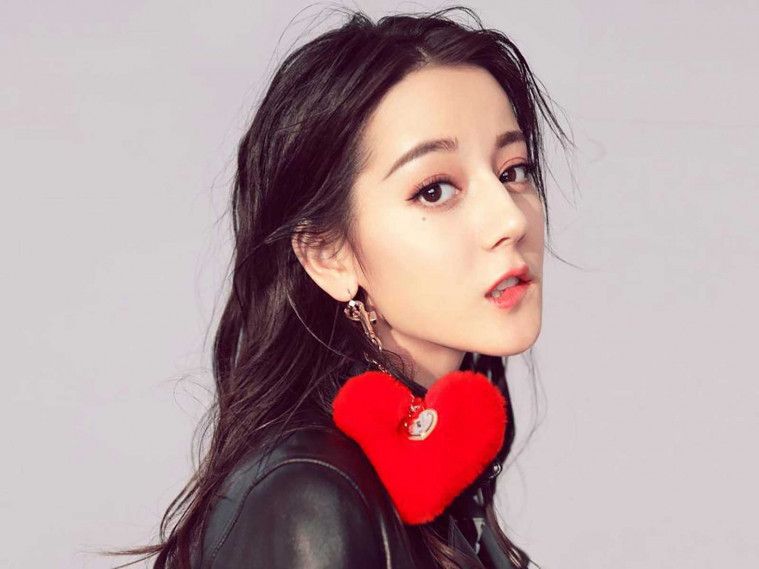 Biodata Dan Fakta Dilraba Dilmurat Aktris Tercantik Di Asia