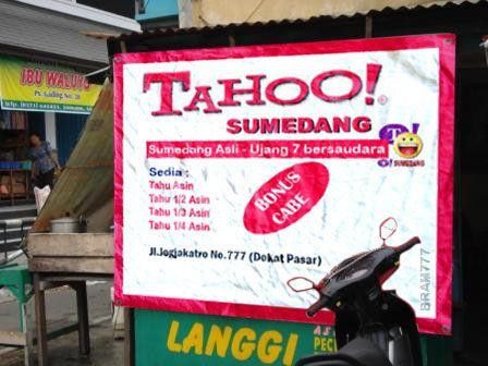 Promosi nyeleneh pedagang