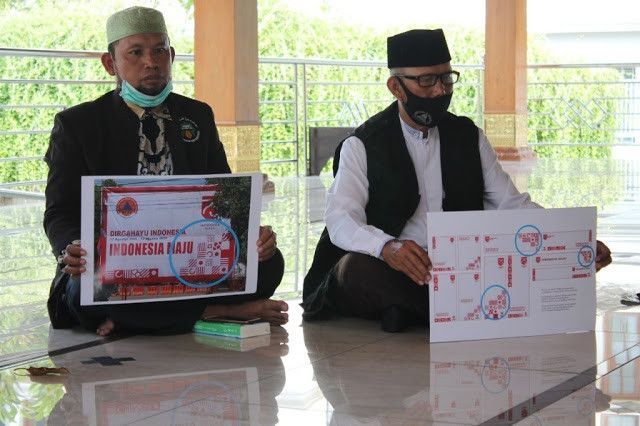 Spanduk HUT-RI dianggap mirip salib