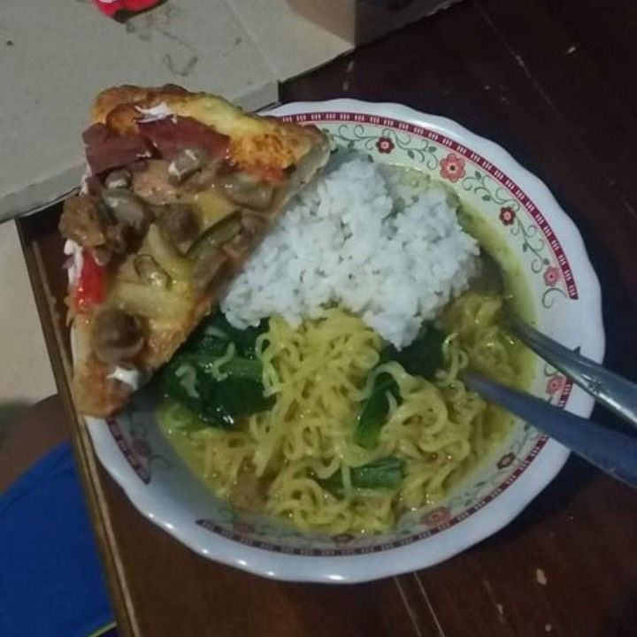 Kelakuan unik warga Indonesia