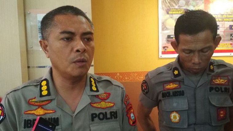 Diduga Salah Tangkap, Bocah di Makassar Babak Belur Dihajar Polisi. Polda: Tak Sengaja
