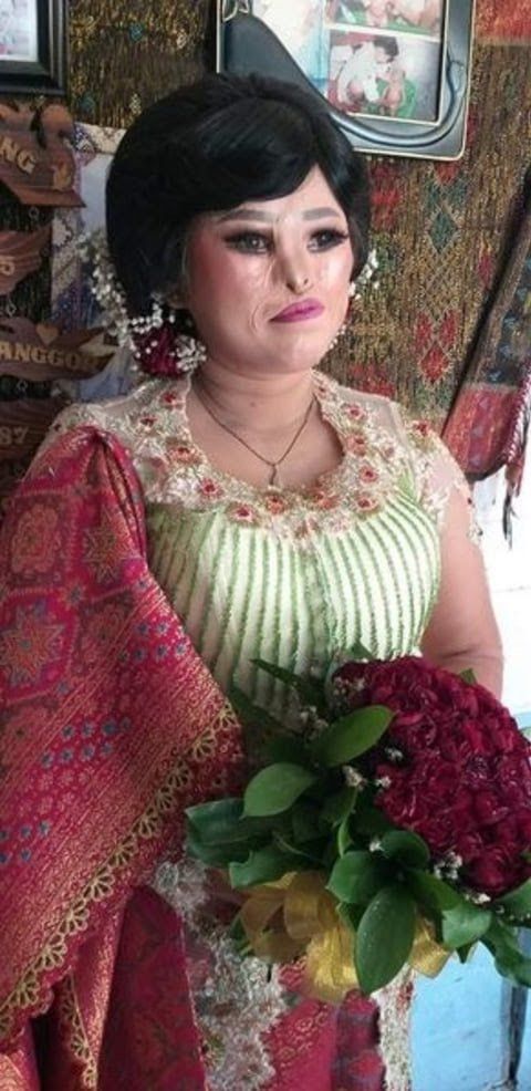 Pernikahan viral Sortalina dan Liston