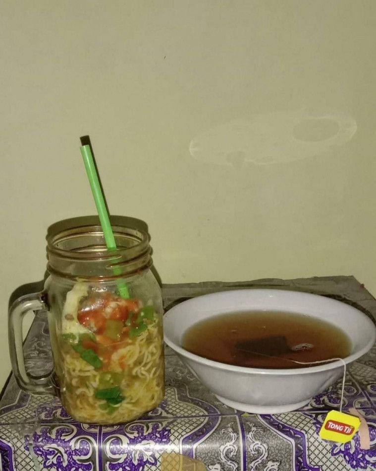 Cara Makan Yang Unik dan Aneh