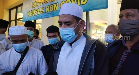 Ayah korban laskar FPI merasa ada yang janggal dari penembakan putranya