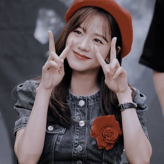 Jisoo Blackpink namaak cantik dan cute