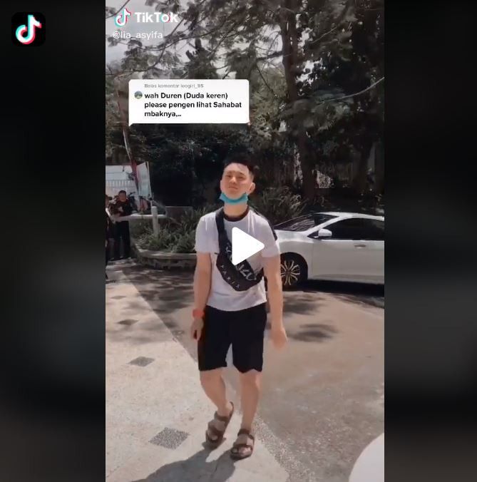 Kisah viral seorang wanit dilamar sahabat ayahnya sendiri.