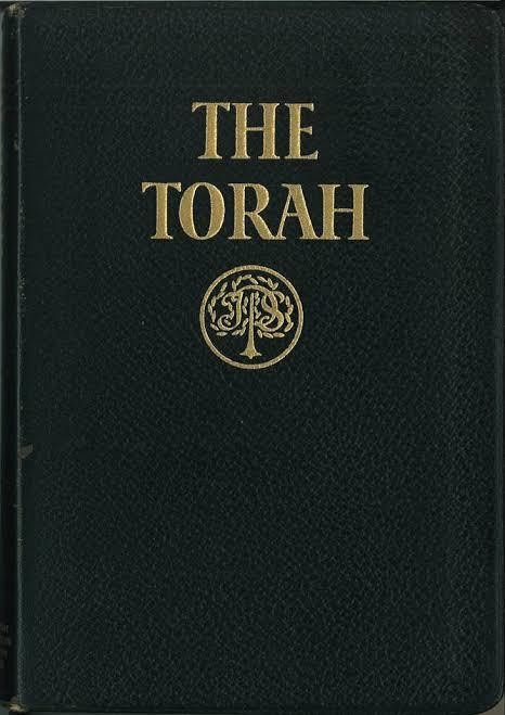 Kitab Taurat berusia ribuan tahun