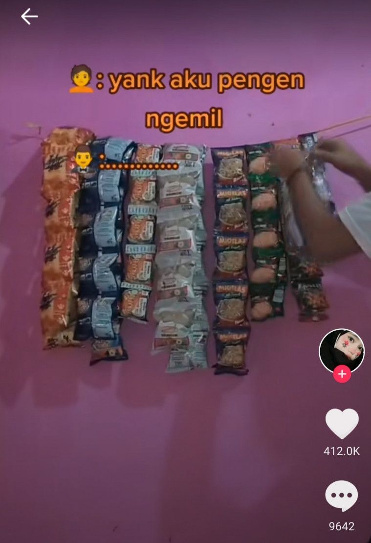 Pria hadiahi warung klontong pribadi untuk pacarnya
